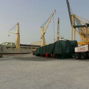King Abdullah Port Receives Enormous Equipment for Samsung Engineering and Rabigh 2